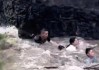 八字看交通工具选择:在线测算感情姻缘www.jixiangqiming.vip：-杭州4人被潮水卷走！路人狂喊“抓树枝”！网友拍下这幕，太揪心了